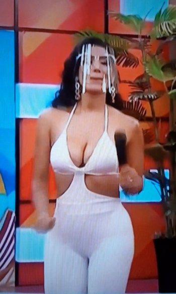 Screenshot_20220218-111557_Video Player.jpg