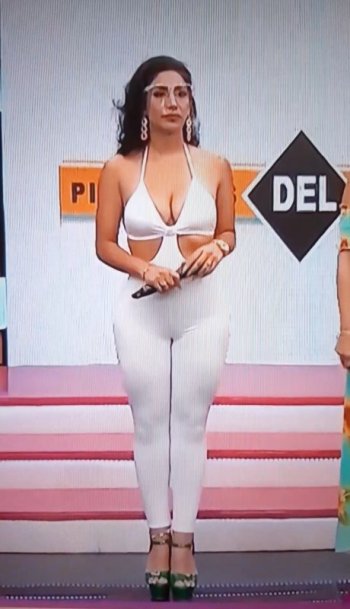 Screenshot_20220218-114059_Video Player.jpg