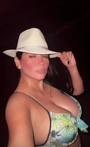 Screenshot_20220220-210745.jpg Screenshot_20220220-210745.jpg