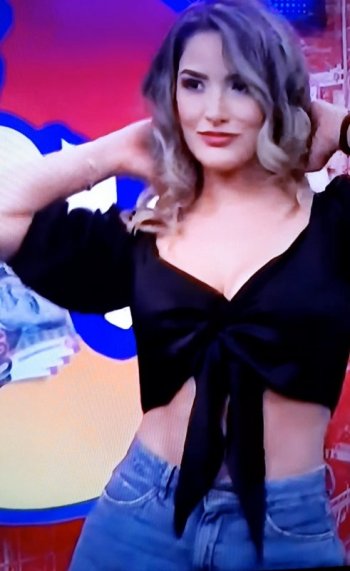 Screenshot_20220221-201431_Video Player.jpg