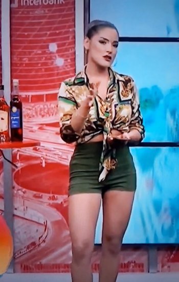 Screenshot_20220222-135245_Video Player.jpg