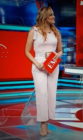 Screenshot_20220307-122606_Video Player.jpg