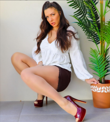 Screenshot 2022-03-20 at 22-44-05 Victoria Pérez.png