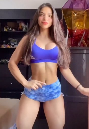 Stephany Heredia (32).jpg