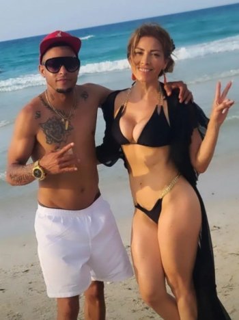 Screenshot_20220404_005308.jpg Screenshot_20220404_005308.jpg