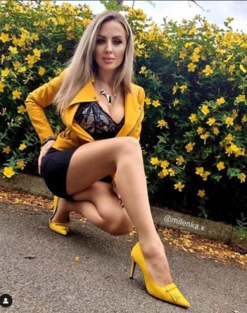 Milenka (@milenka.x) � Fotos y videos de Instagram - Google Chrome_Snap_076.jpg