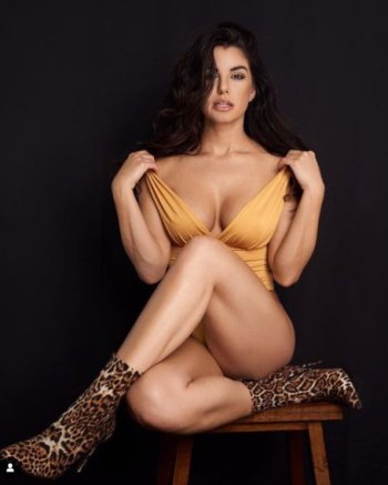 Victoria Vesce, J.D. (@victoriavesce) � Fotos y videos de Instagram - Google Chrome_Snap_048.jpg Victoria Vesce, J.D. (@victoriavesce) � Fotos y videos de Instagram - Google Chrome_Snap_048.jpg