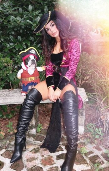 Victoria Vesce, J.D. (@victoriavesce) � Fotos y videos de Instagram - Google Chrome_Snap_050.jpg Victoria Vesce, J.D. (@victoriavesce) � Fotos y videos de Instagram - Google Chrome_Snap_050.jpg