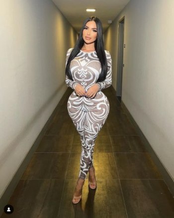 Kathleen Molina (@kathleenmolina_) � Fotos y videos de Instagram - Google Chrome_Snap_055.jpg