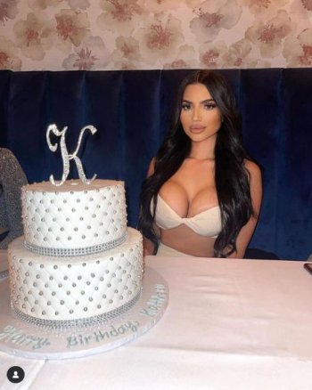 Kathleen Molina (@kathleenmolina_) � Fotos y videos de Instagram - Google Chrome_Snap_058.jpg