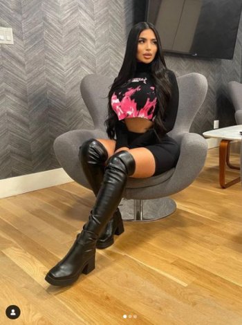 Kathleen Molina (@kathleenmolina_) � Fotos y videos de Instagram - Google Chrome_Snap_064.jpg