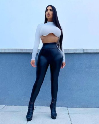 Kathleen Molina (@kathleenmolina_) � Fotos y videos de Instagram - Google Chrome_Snap_075.jpg