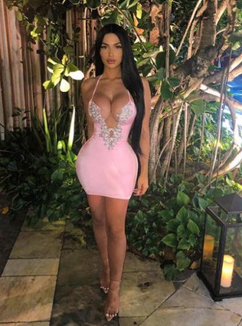 Kathleen Molina (@kathleenmolina_) � Fotos y videos de Instagram - Google Chrome_Snap_078.jpg