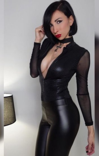 Lady Alessandra Bartis (@ladyalessandrab) � Fotos y videos de Instagram - Google Chrome_Snap_028.jpg