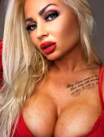 Taylor Jax (@taylorjaxukbackup) � Fotos y videos de Instagram - Google Chrome_Snap_030.jpg