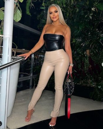 M E G A N J A D E M A E (@megannjmclark) � Fotos y videos de Instagram - Google Chrome_Snap_015.jpg M E G A N J A D E M A E (@megannjmclark) � Fotos y videos de Instagram - Google Chrome_Snap_015.jpg