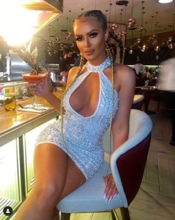 M E G A N J A D E M A E (@megannjmclark) � Fotos y videos de Instagram - Google Chrome_Snap_030.jpg M E G A N J A D E M A E (@megannjmclark) � Fotos y videos de Instagram - Google Chrome_Snap_030.jpg