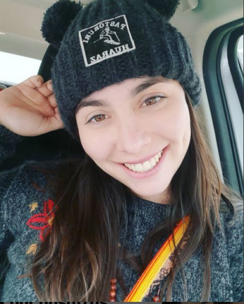 Screenshot 2022-06-09 at 21-13-38 Vanya Thais (@vanyathais) • Fotos y vídeos de Instagram.png