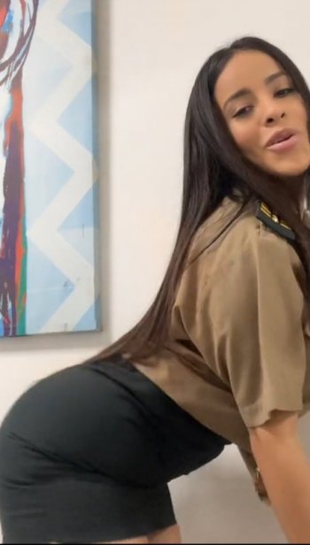 Screenshot_20220613-093834_Video Player.jpg