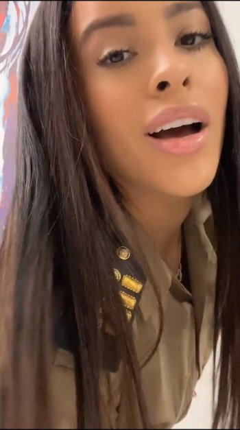 Screenshot_20220613-093908_Video Player.jpg