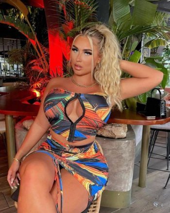 Helena Priebe (@helena.priebex) � Fotos y v�deos de Instagram - Google Chrome_Snap_033.jpg