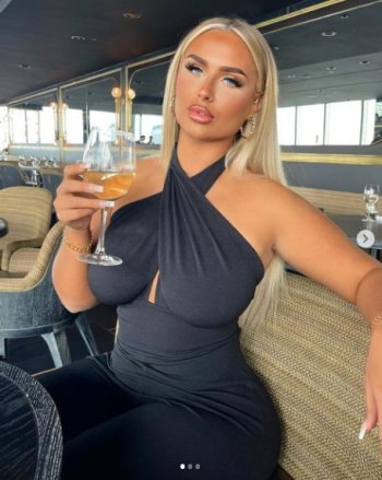 Helena Priebe (@helena.priebex) � Fotos y v�deos de Instagram - Google Chrome_Snap_043.jpg