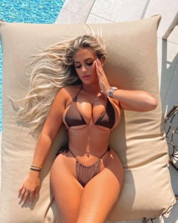 Helena Priebe (@helena.priebex) � Fotos y v�deos de Instagram - Google Chrome_Snap_062.jpg