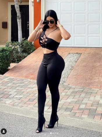 Pieri (@pieri_negrin) � Fotos y videos de Instagram - Google Chrome_Snap_073.jpg