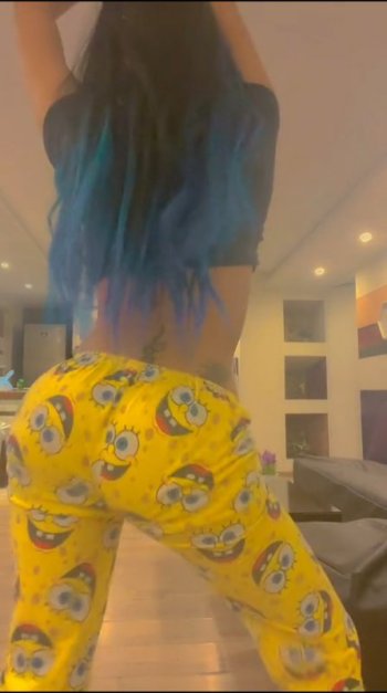 Screenshot_20220619-140311_Video Player.jpg