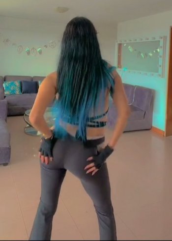 Screenshot_20220619-140224_Video Player.jpg