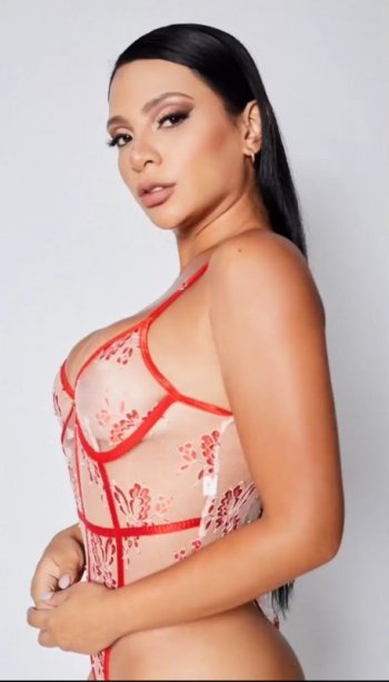 Screenshot_20220620-142646_Video Player.jpg