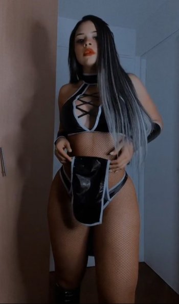 Screenshot_20220621-225307_Video Player.jpg