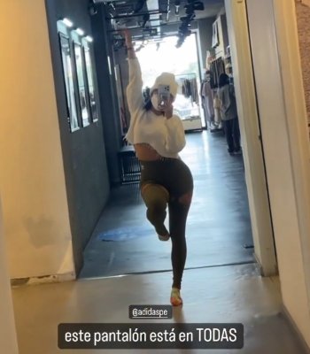 Screenshot_20220624-150201_Video Player.jpg