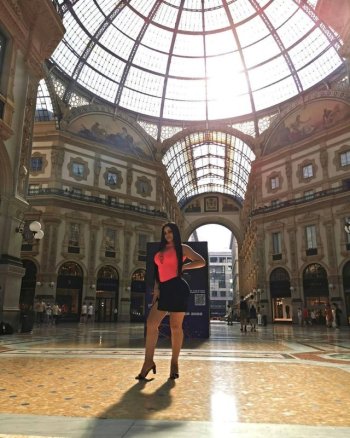 lesliemoscosooficial_290190737_756909788836932_535799887222663231_n (1).jpg