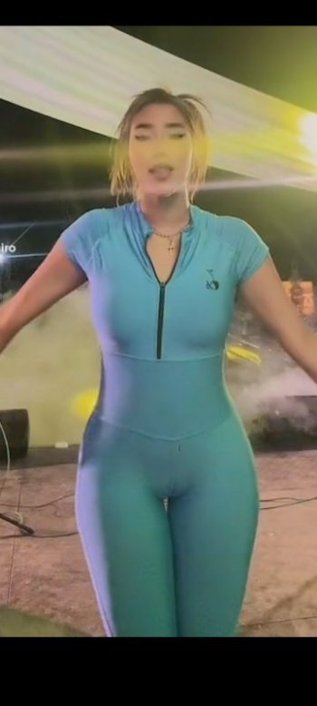 Screenshot_20220702-014112_Slow Motion Video Zoom Player.jpg