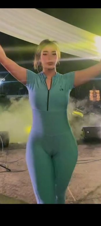 Screenshot_20220702-014037_Slow Motion Video Zoom Player.jpg