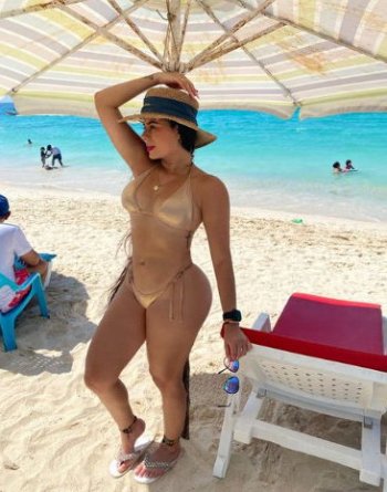 Vanessa Rivera (@vanessarivera_1) � Fotos y videos de Instagram - Google Chrome_Snap_005.jpg