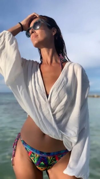 vanessasabaoficial (4).jpg