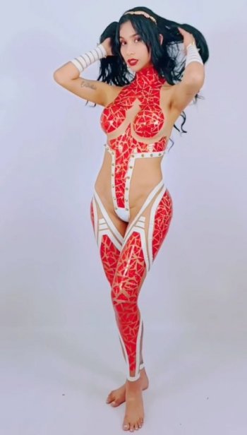 Screenshot_20220803-102400_Video Player.jpg