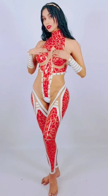 Screenshot_20220803-102435_Video Player.jpg