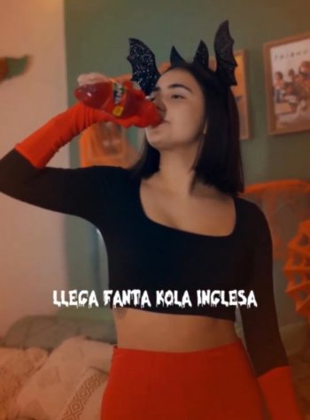 Screenshot_20221217-084150_Video Player.jpg