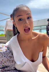 Screenshot_20230221-122505_Video Player.jpg