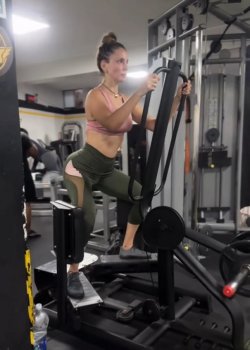 Screenshot_20250409_175205_Video Player.jpg