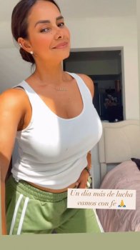 maricieloeffio's2025-4-9-19.54.554 story_000.jpg