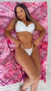 Screenshot_20250411_082305_Video Player.jpg