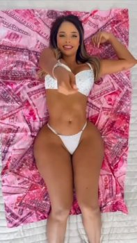 Screenshot_20250411_082333_Video Player.jpg