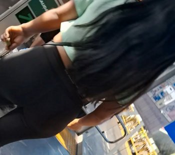 Screenshot_20250412_192505_Video Player.jpg