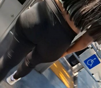 Screenshot_20250412_192522_Video Player.jpg