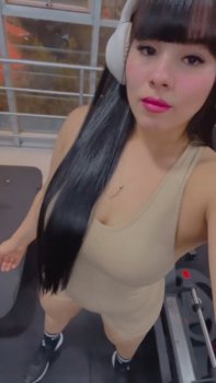 Screenshot_20250413_004415_Video Player.jpg