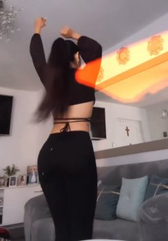 Screenshot_20250413_005652_Video Player.jpg